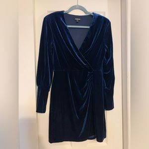 Express velvet v neck long sleeve blue mini dress size M